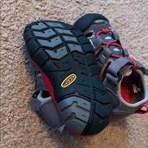 Keen Newport toddler boys sandal